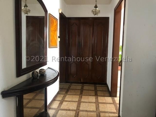 Imagen 9 de 23 de Casa En Venta Trigal Centro 22-648 Gerardo Guillen Rent A House