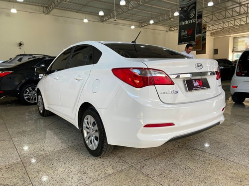 Imagem 6 de 8 de Hyundai Hb20s Comfort Plus 1.6 Aut