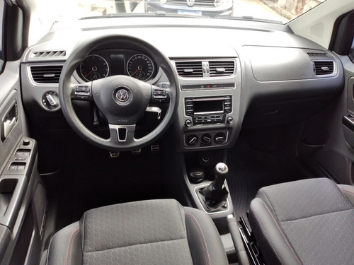 Imagen 7 de 10 de Volkswagen Crossfox 1.6 Trendline (l10) 2014 / Nafta