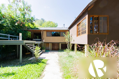 Imagen 3 de 30 de Venta De Excelente Casa En El Delta, Tigre!!! En 2 Lotes De 7.800 M2 Totales Sobre El Río!