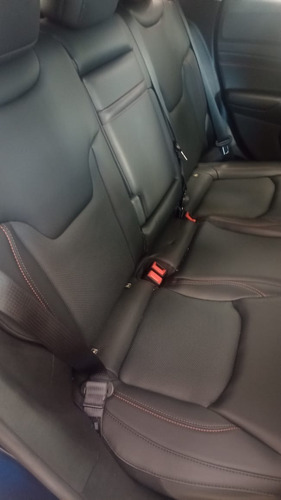 Imagen 16 de 17 de Jeep Compass 2022 Sport 1.3t -bb