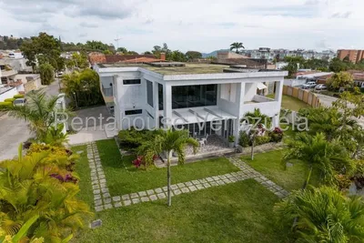Casa en alquiler