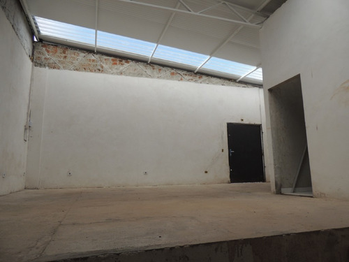 Imagem 5 de 9 de Loja_barracao Para Alugar - 80063.011