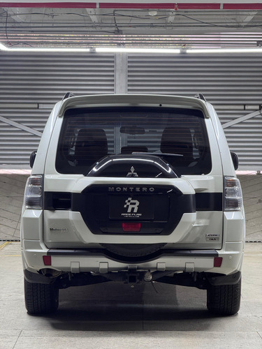 Mitsubishi Montero 3.8 V97 Wagon