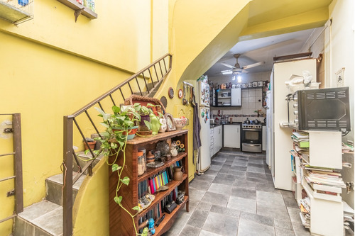 Imagen 11 de 30 de Departamento Ph En Venta En Monte Castro, Capital Federal, Buenos Aires