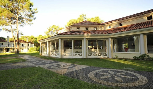 Imagen 17 de 18 de Vendo Depto Solanas Punta Del Este-royalmar-4 Pers- 1 Semana Desde 1 Mar Hasta 15 Diciembre