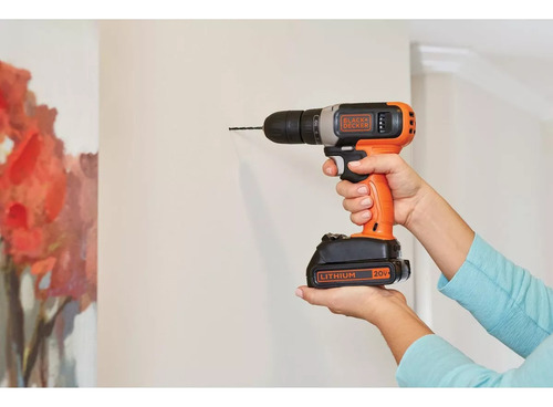 Kit Taladro Black+decker Bcd702pk2b +2bat 1.5a+carg+54acc