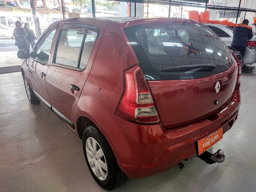 Imagem 6 de 8 de Renault Sandero 2013 1.0 16v Expression Hi-flex 5p