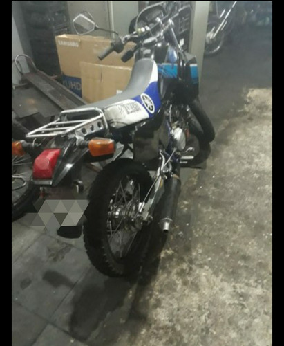 Yamaha Dt200