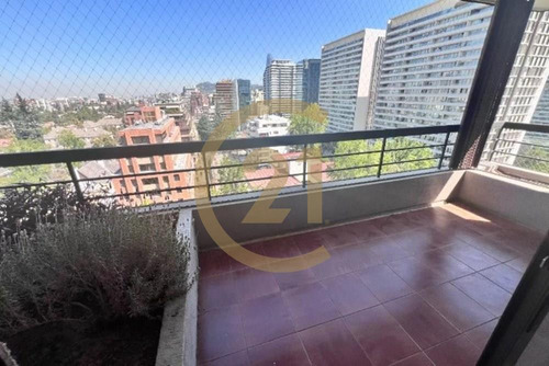 Se Arrienda Departamento Barrio El Golf, 170 M2