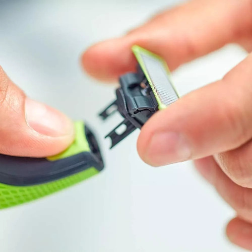 Imagem 2 de 10 de Refil Lâmina De Reposição Para Barbeador Oneblade Qp210/50 P