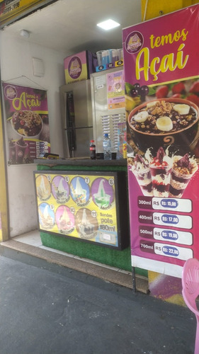 Passo Ponto De Uma Sorveteria