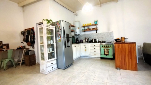 Casa Reciclada De Pasillo Arroyito