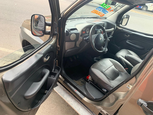 Fiat Doblo 1.8 Adventure Locker Flex 5p 2009 6 Lugares