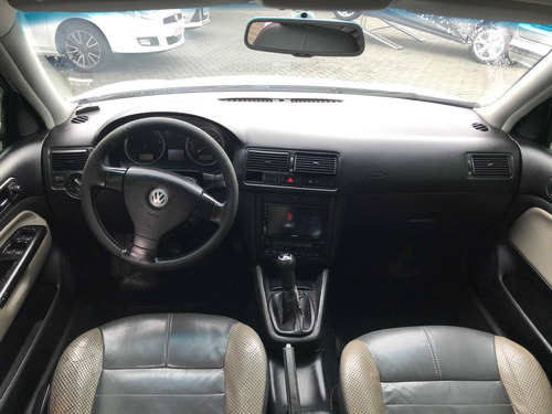 Volkswagen Golf 1.6 Mi 8v Flex 4p Manual