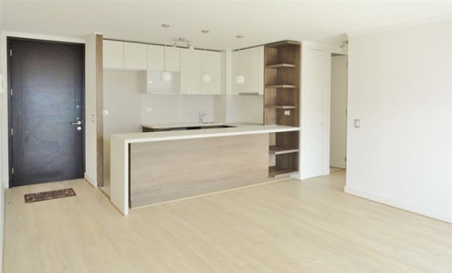 Departamento En Venta De 2 Dorm. En Las Condes