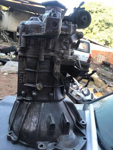 Kia Besta 2.7