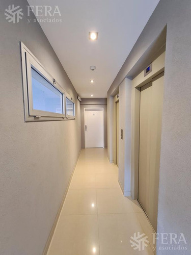 Imagen 2 de 22 de Venta De Departamento Monoambiente Con Cochera En Berazategui (28960)