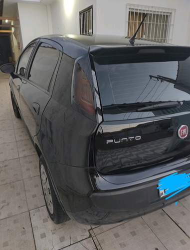 Fiat Punto 2014 1.4 Attractive Flex 5p