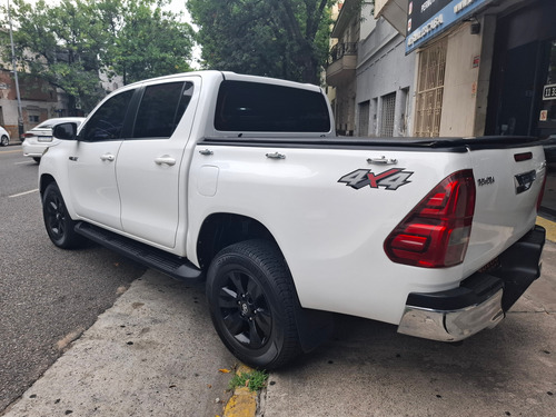 Toyota Hilux Pick-Up 2.8 Cd Sr 177cv 4x4