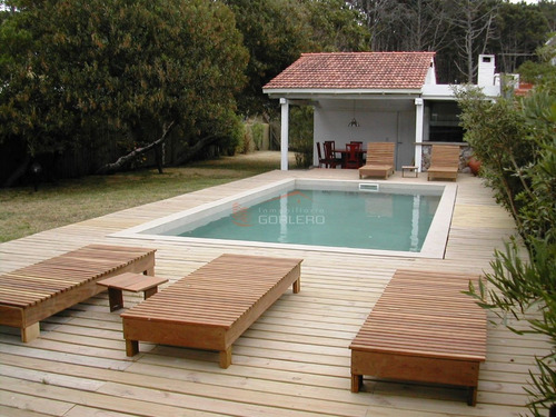 Imagen 14 de 18 de Hermosa Y Cómoda Casa Ubicada En La Barra A Muy Pocos Metros De Playa