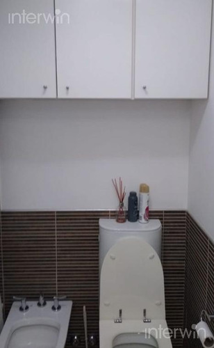 Monoambiente - Parrilla Y Pileta - Cochera -chacarita - Venta
