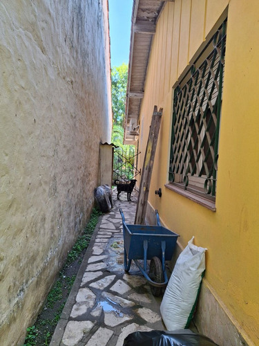 Casa En Venta 3 Dorm-parque-pileta Zona Hindú Club