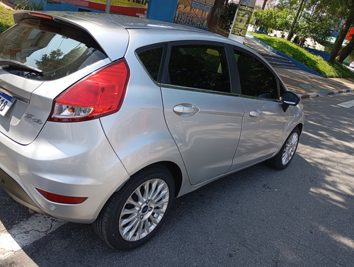 Ford Fiesta 1.6 16v Titanium Flex Powershift 5p