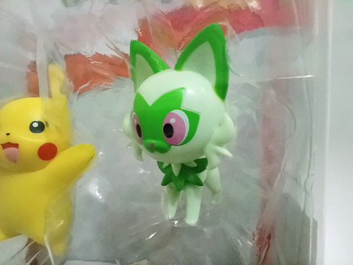 Mini Figuras Originales Pikachu Y Sprigatito Pokemon Battle (Usado)