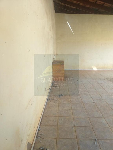 Casa Residencial - 15151