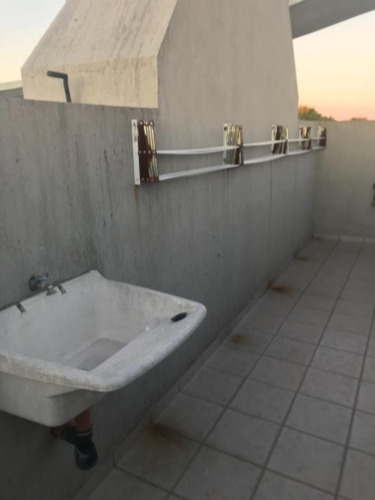 Imagen 11 de 14 de Departamento En Venta En Merlo Sur