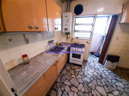 Imagen 10 de 15 de 3 Ambientes - Muy Luminoso - Excelente Ubicacion.-