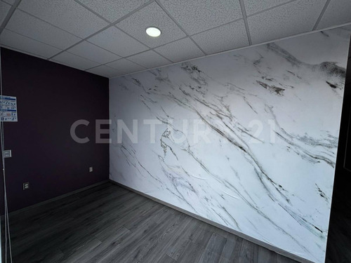 Renta De Local Comercial Gran Plaza Calera