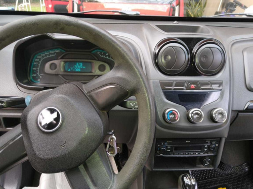 Chevrolet Agile 1.4 Ls Aa+da+mp3 2012