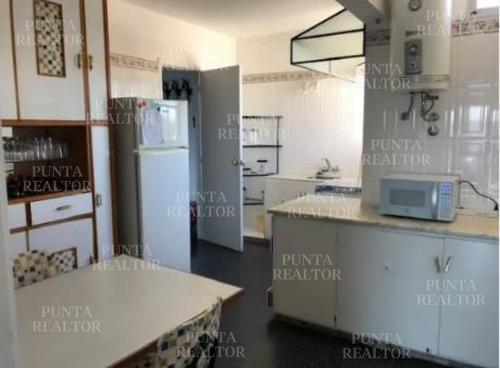 Apartamento Duplex En Venta En Playa Mansa- Ref: 308
