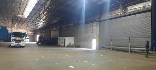 Imagen 4 de 6 de Galpon En Alquiler En William Morris
