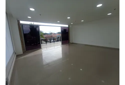 Venta De Local En Rionegro, Sector El Porvenir.