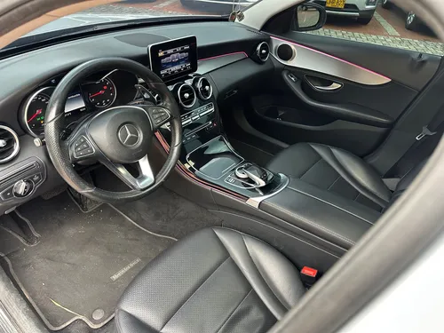 Mercedes-Benz Clase C 1.6 Limited Plus