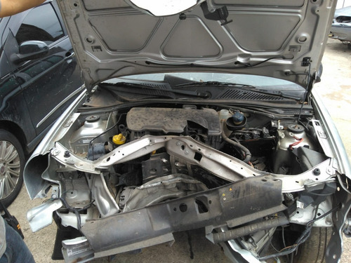 Imagem 2 de 8 de Sucata Peças Renault Clio Cam 10/11 Flex