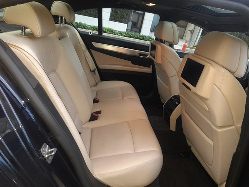 BMW Serie 7 3.0 740i F01