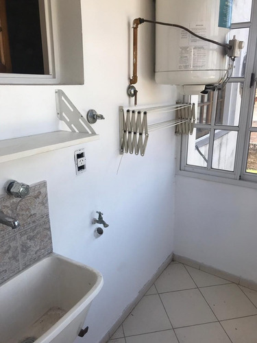 Imagen 4 de 13 de Venta Amplio Depto 2 Ambientes - Muñiz