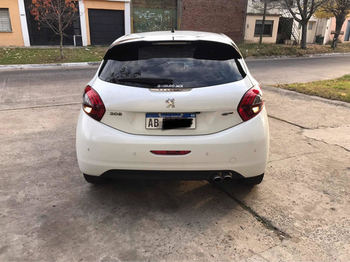 Imagen 4 de 16 de Peugeot 208 2017 1.6 Gt Thp