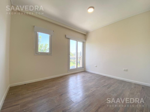 Imagen 25 de 30 de Casa En Venta Estilo Clásico. Barrio Tipas Lote Interno En Zona Bien Consolidada.