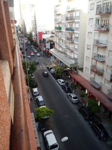 Imagen 4 de 9 de Departamento 2 Ambientes A La Calle Con Balcon En Alquiler Temporada Verano Mar Del Plata