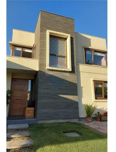 Preciosa Casa En Mirador Del Parque Ii Peñalolén