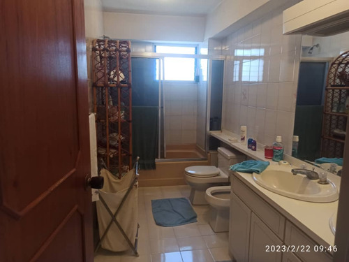 Se Vende Apartamento Tipo Penthouse En Colinas De Las Acacias. Nc