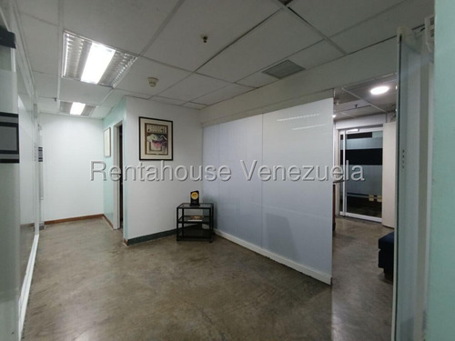 Oficina De 234m² En Alquiler En Torre Movilnet El Recreo