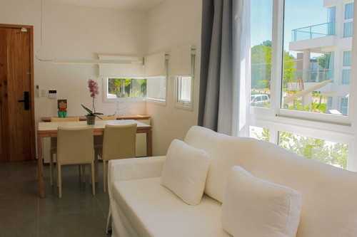 Departamento En Complejo En Las Gaviotas