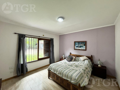 Venta Casa 6 Ambientes En General Rodriguez C/ Pileta Y Garage