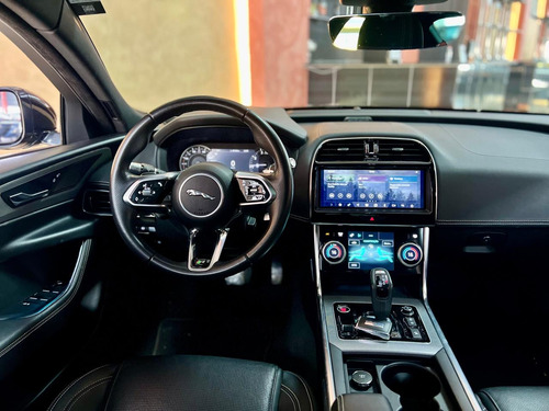 Jaguar XE 2.0 R-dynamic S Aut. (p250) 4p